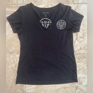 True Religion Vintage Women's Black‎ Short Sleeve V-Neck Tee Size L